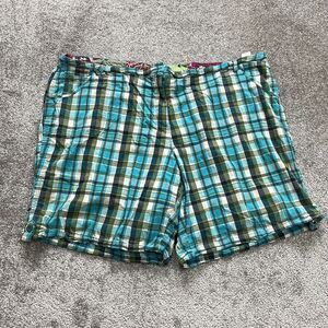 Avenue Perfect Plaid Chino Shorts Womens 26 Blue Green Casual Cotton Pockets